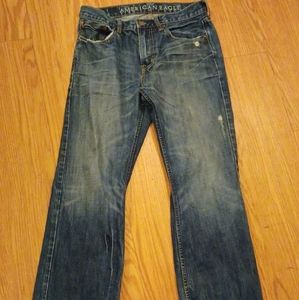 American Eagle men's 31/32 low rise boot cut jeans